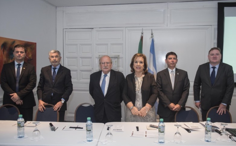 Primer Congreso Internacional de Derecho Argentina-Brasil en la AMFJN. 